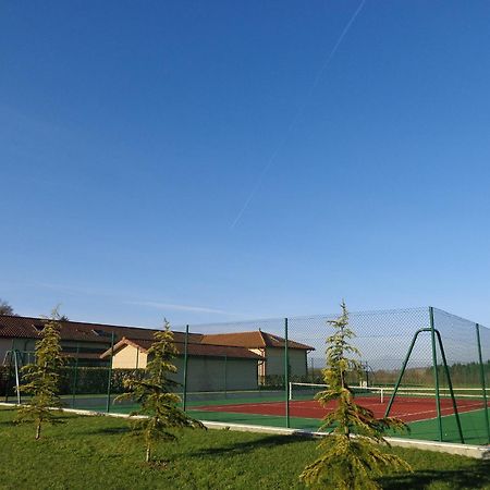 Domaine De La Garde Acomodação com café da manhã Vonnas Exterior foto